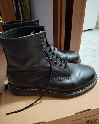 DR.MARTENS TG.44 ORIGINALI COME NUOVI
