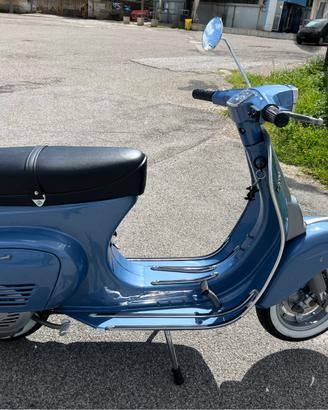 Vespa 50 special