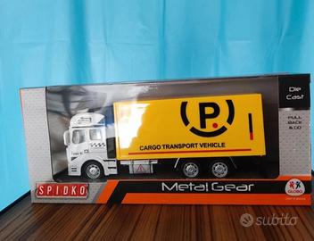 Modellino camion cargo