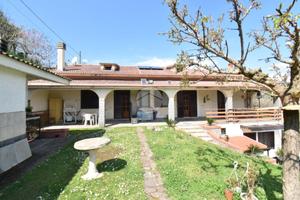 VILLA SINGOLA A AGROPOLI