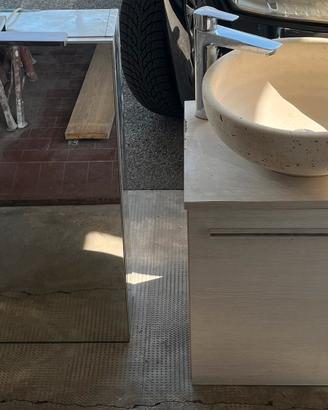 Mobiletto bagno