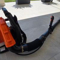 soffiatore a zaino a scoppio