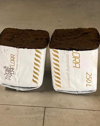 Torba bionda acida di sfagno - LAFLORA - 125 Litri