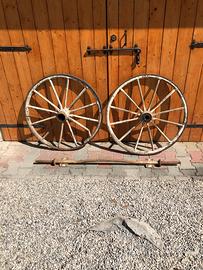 COPPIA DI RUOTE  ANTICHE + ASSE PER CALESSE
