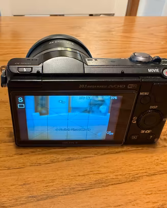 Fotocamera Sony A5000  solo corpo e accessori