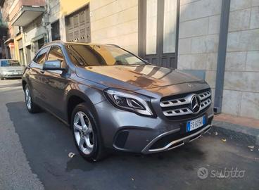 Mercedes GLA 200D
