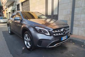 Mercedes GLA 200D
