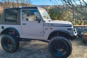 Suzuki samurai 