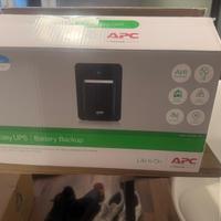 APC UPS 900 VA/480W