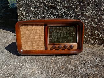 Radio Magnadyne SV62