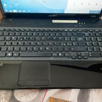 Notebook Sony Vaio VPCEB1M1E