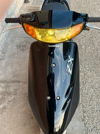 Honda zx dio