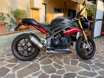 Triumph Speed Triple 1050 - 2016