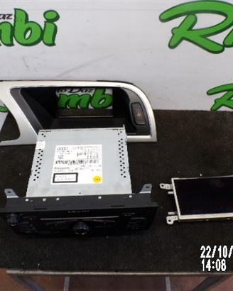 AUTORADIO CON DISPLAY PER AUDI A5 8T ANNO 2008