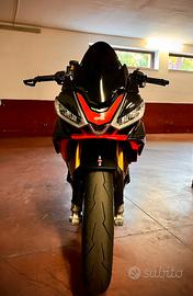 Aprilia Tuono v4 Factory