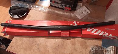 manubrio carbonio flat 71 cm diametro 31,8
