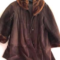 Cappotto vintage in morbida pelle scamosciata