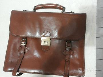 borsa in cuoio con maniglia