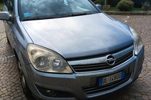 Opel Astra H 2007  neopatentati 