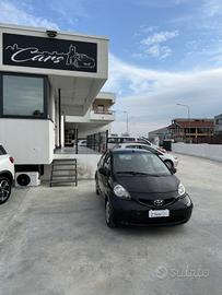 Toyota Aygo 1.0 12V VVT-i 5 porte Sol