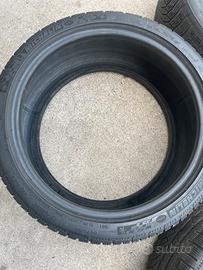 Gomme invernali 255/35 19 Michelin Pilot Alpine
