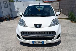 Peugeot 107 1.0 68CV 5p. Sweet Years