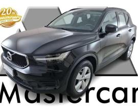 VOLVO XC40 2.0 D3 MOMENTUM CORE - GC677YT
