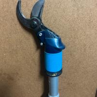 Troncarami pneumatico campagnola