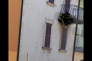 Immobile terra tetto