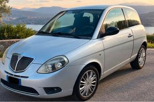 Lancia Ypsilon 1.2 benzina 2011