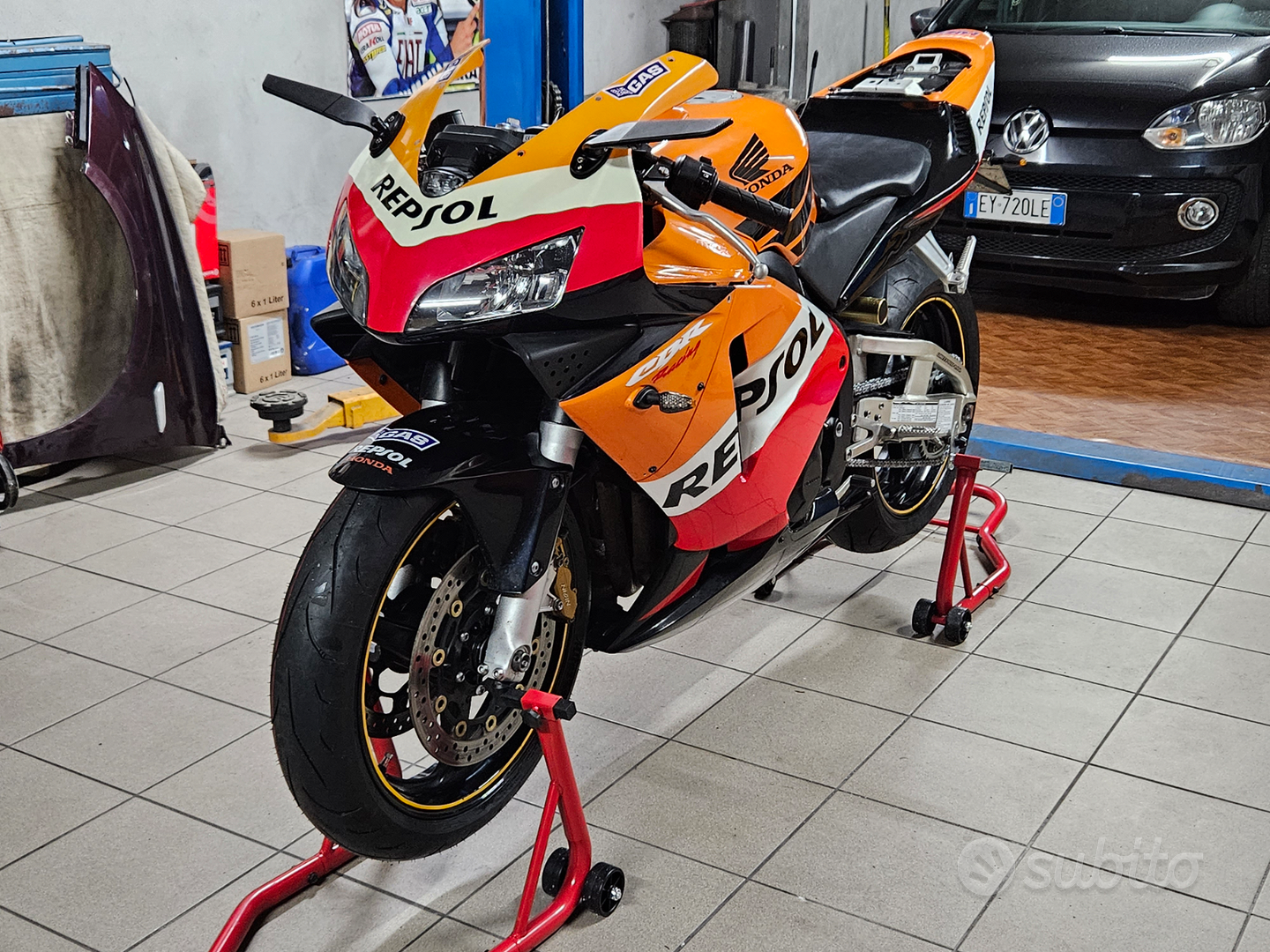 Cbr 600 Rr Cbr 1000 Rr 2004 Usato Autoscout24 Honda Cbr 600 Rr