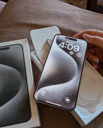 IPHONE 15 PRO MAX 256gb