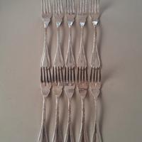 10 forchette da dessert cm 19 ca.