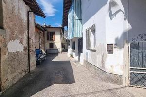 Immobile in asta di 207 m² con 4 locali a Maggiora