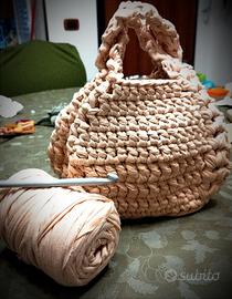 borsetta fatta a mano 