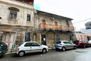 Via Palermo, semindipendente su due livelli