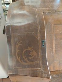 Segretaire in legno noce stile barocco
