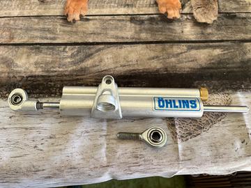 Ammortizzatore di sterzo Ohlins