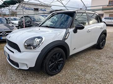 MINI Countryman Cooper SD ALL4 Automatica