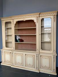 Credenza