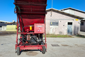 Desilatore semovente gonella