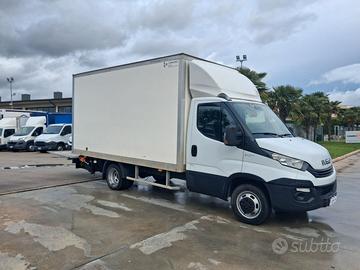 Iveco Daily Cassonato con Sponda EURO 6