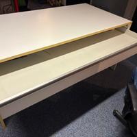 Tavolo da ufficio con cassettone