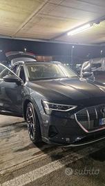 Audi e-tron 50 quattro