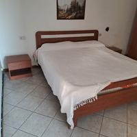 Camera da letto completa.