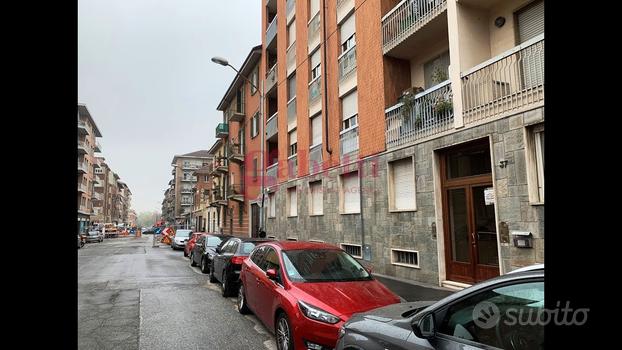 Stanza singola con confort in via caprera