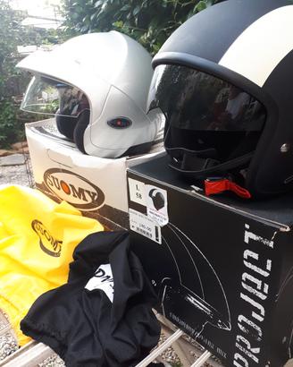 caschi moto 