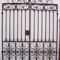 CANCELLO ANTICO IN FERRO BATTUTO EPOCA fine ‘600