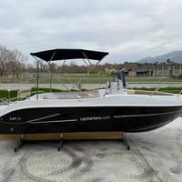 CAP 23 Imbarcazione con Fuoribordo Yamaha 200 CV