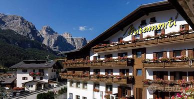 Suite in Hotel Miramonti a Corvara